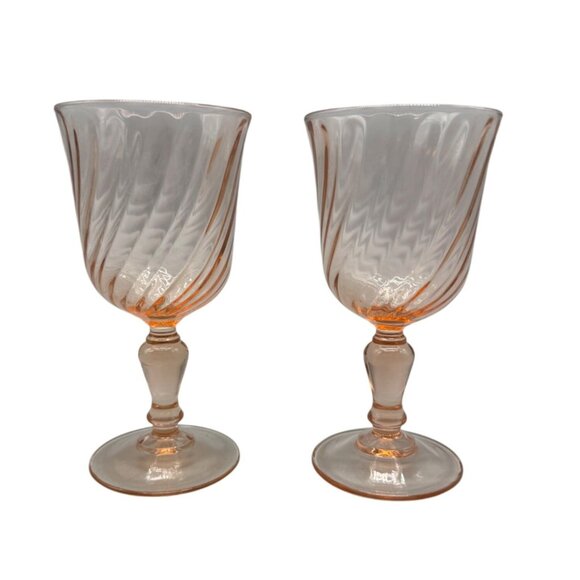 Set Of 2 Vintage Swirl Pattern Pink Depression Glass Goblets Rosaline Pink READ - Picture 1 of 8